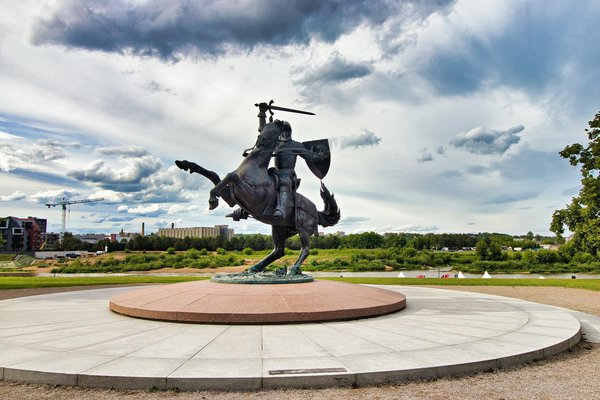 Quels sont les must-see des escales en croisière à l'île de Santorin ?