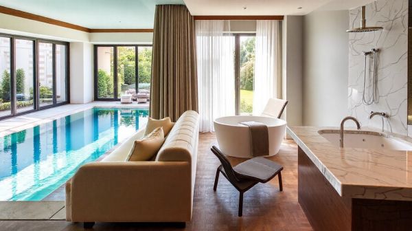Top hôtels en Belgique avec piscine et spa privés en chambre